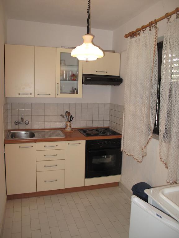 Apartments Zuvela Κόρτσουλα Δωμάτιο φωτογραφία